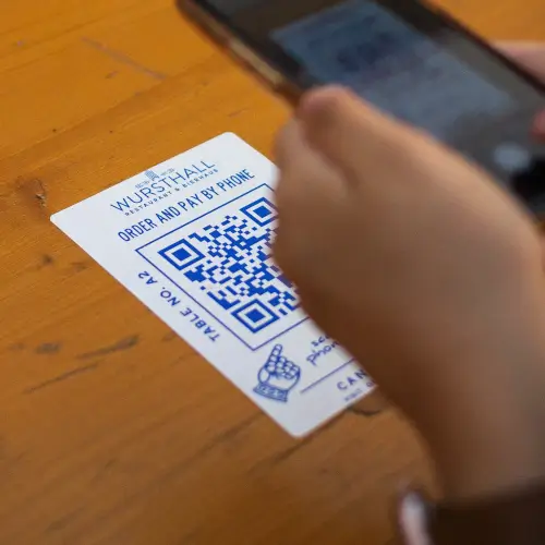 Mida del codi QR de decodificació: dimensions mínimes i màximes per a una exploració òptima