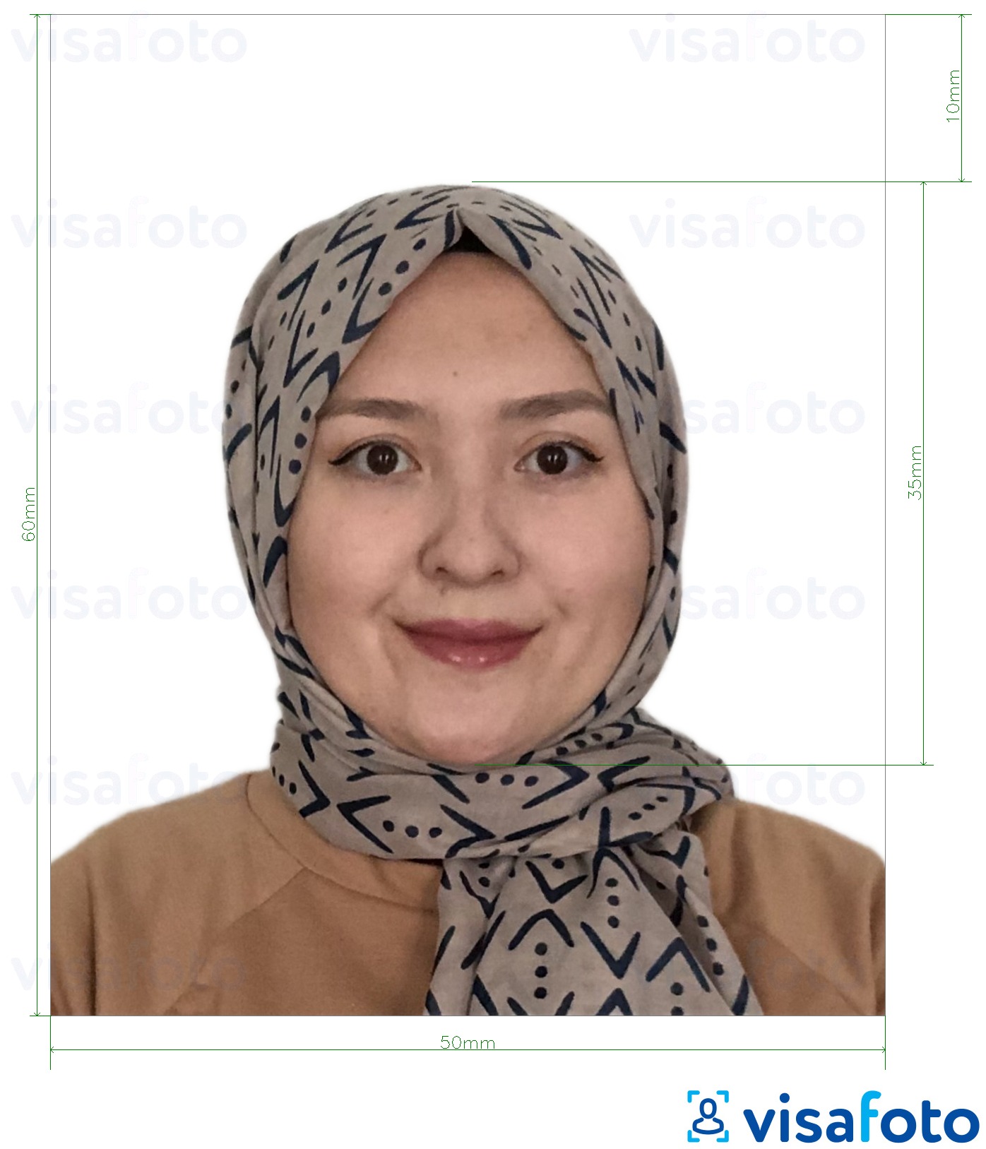 Primjer fotografije za Turkmenistanska viza 5x6 cm (50x60 mm) s točno određenom veličinom